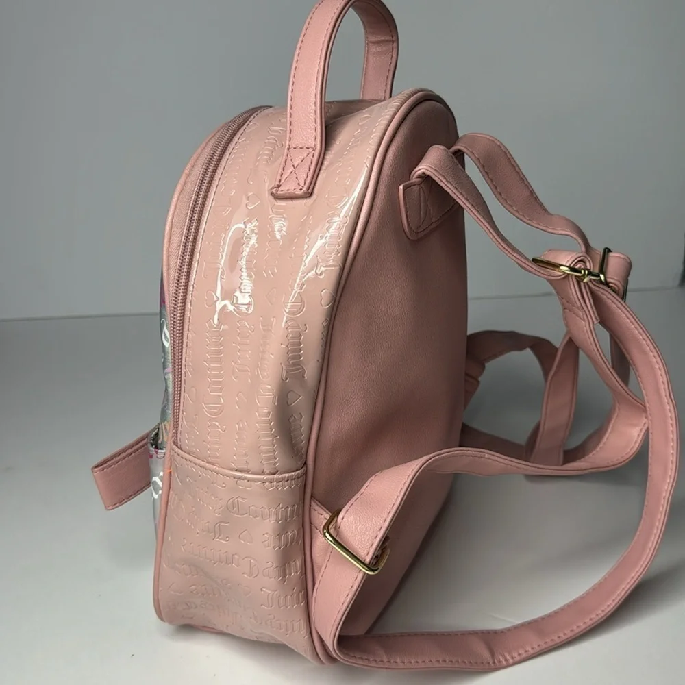 Juicy Couture please zoom
